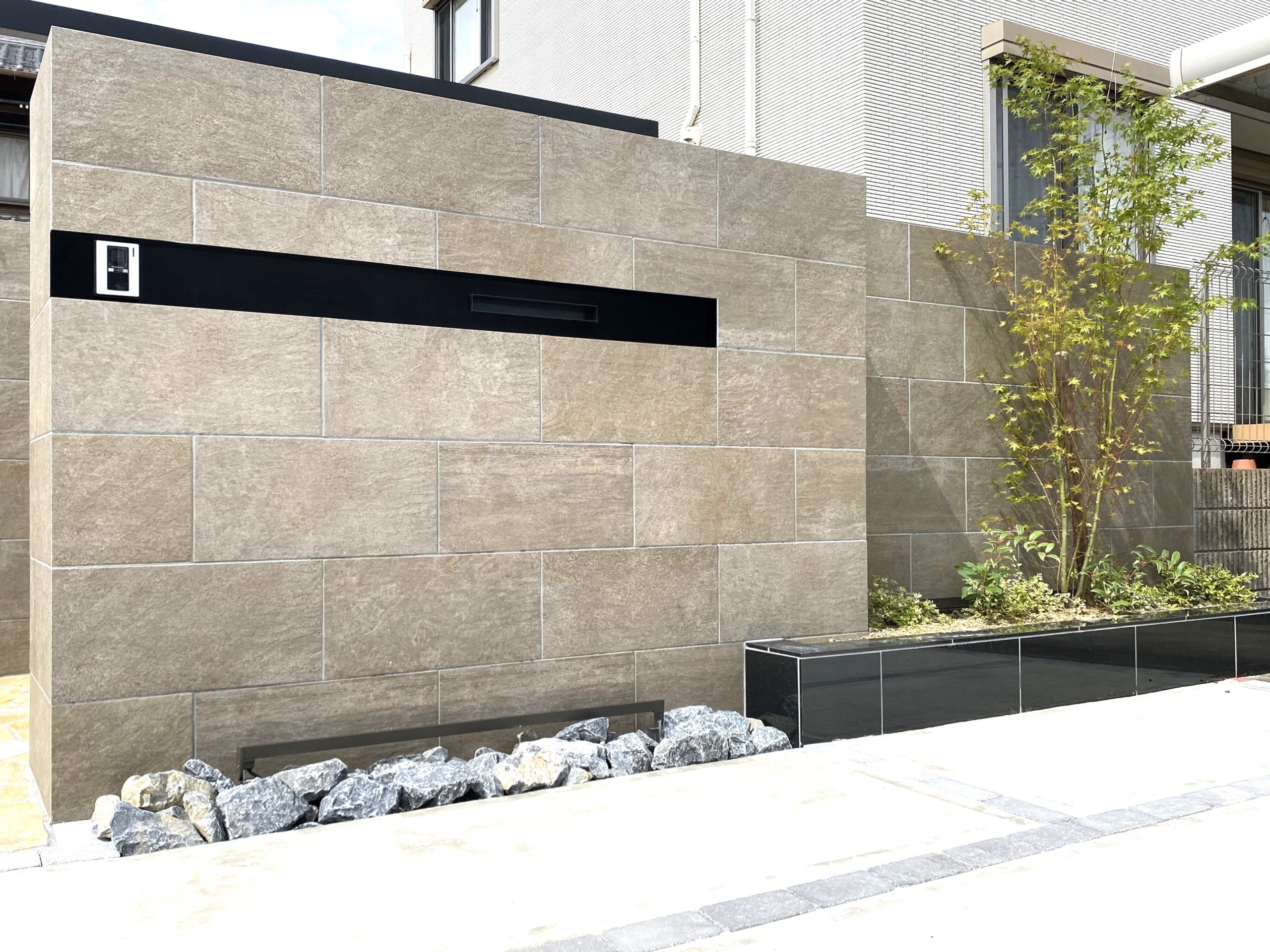 石材製？大理石らしい？約80cm 高さ重たい